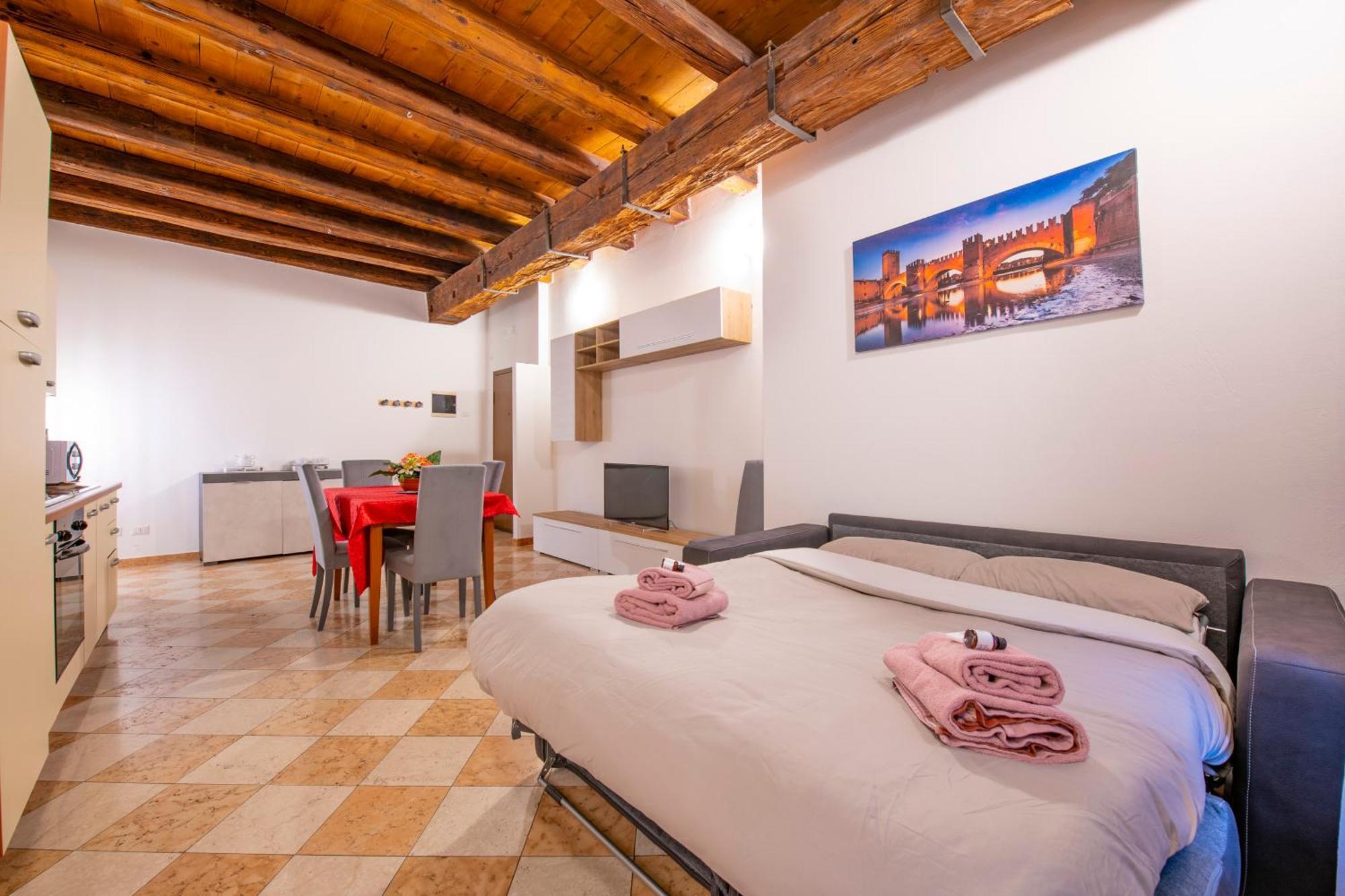 Palace Home Mazzini Verona Center Kültér fotó