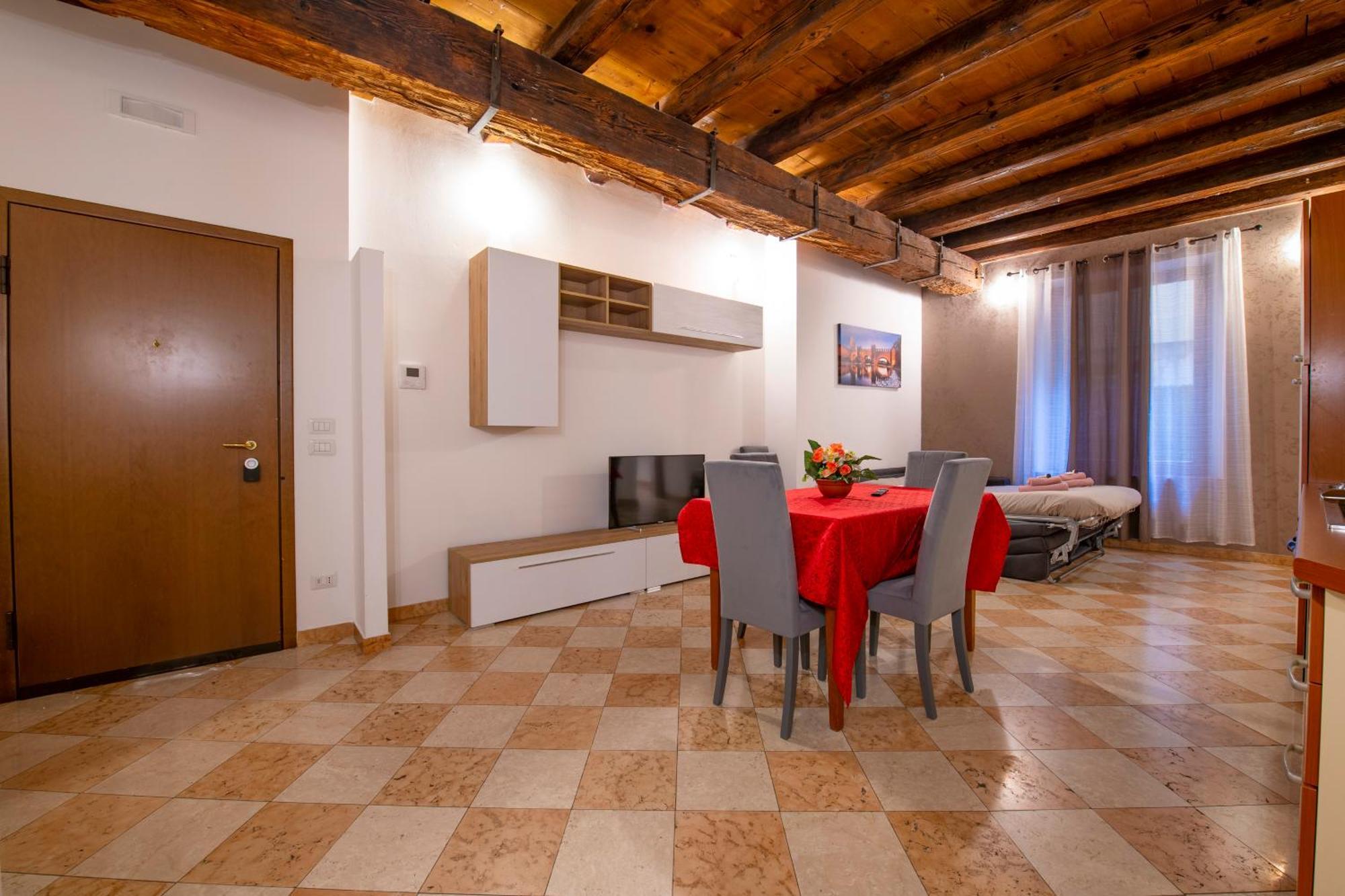 Palace Home Mazzini Verona Center Kültér fotó