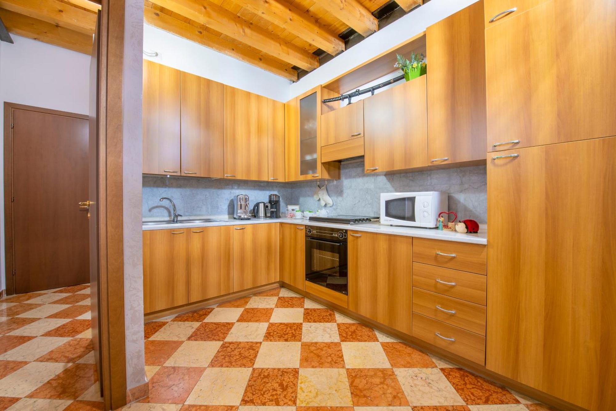 Palace Home Mazzini Verona Center Kültér fotó