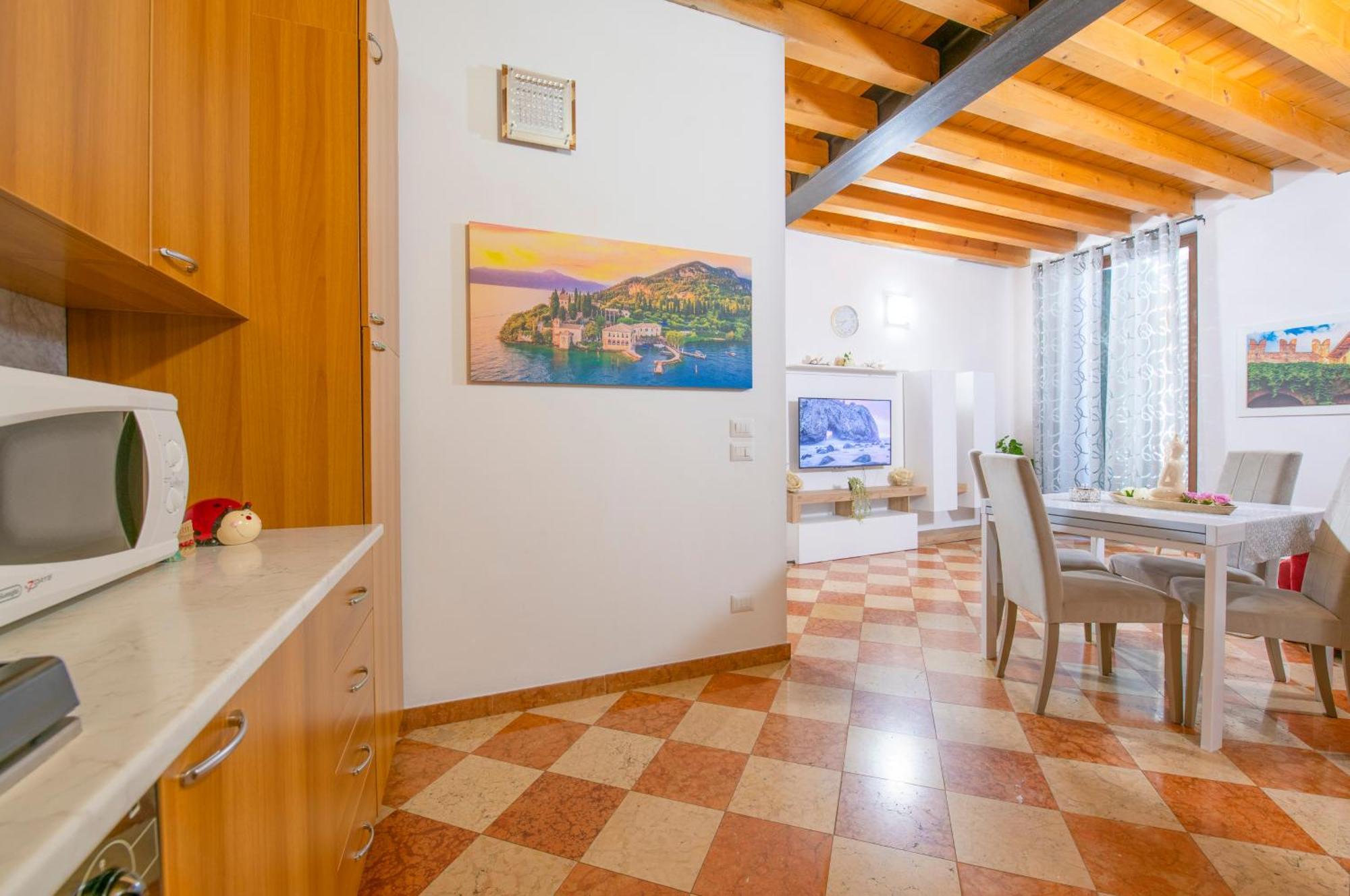 Palace Home Mazzini Verona Center Kültér fotó